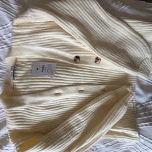Berksha Cream Cardigan Sweater - Size Small